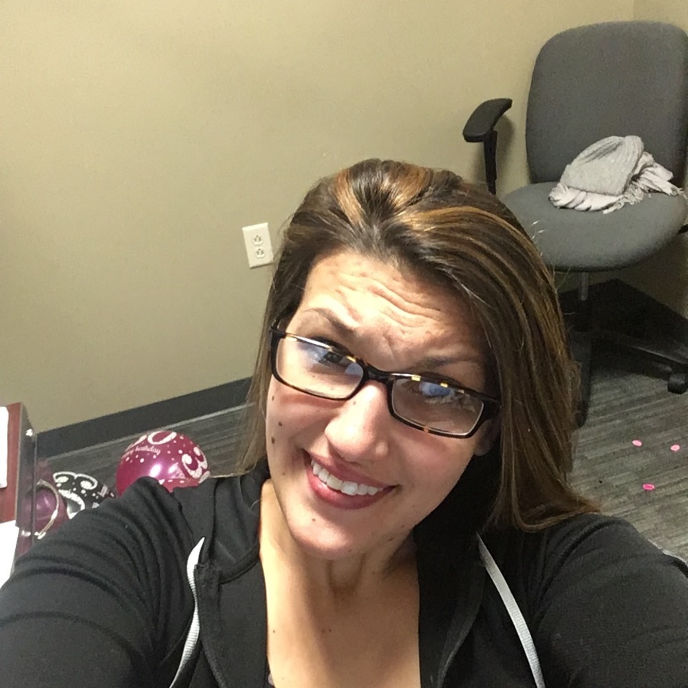 Meet your Posher, Amy